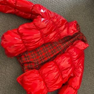 Reversible crop puffer coat